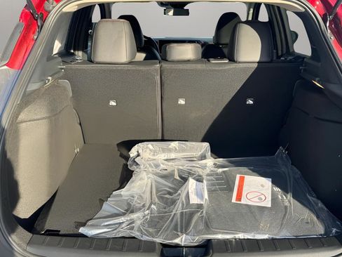 New 2026 Nissan Kicks SR w/ Cold Weather Package AWD/4WD image 39