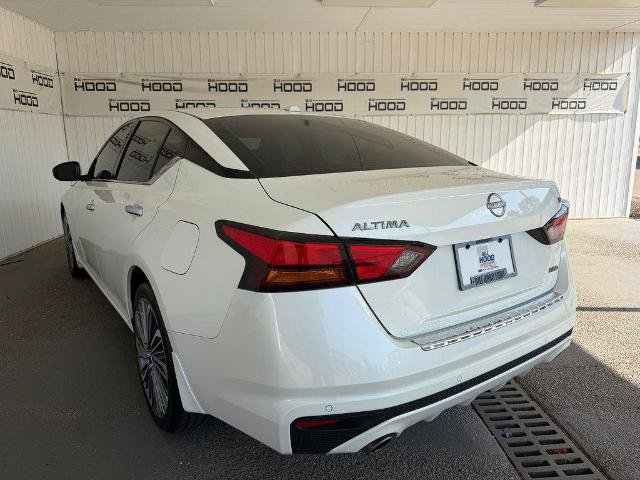Used 2023 Nissan Altima 2.5 SL AWD/4WD image 2