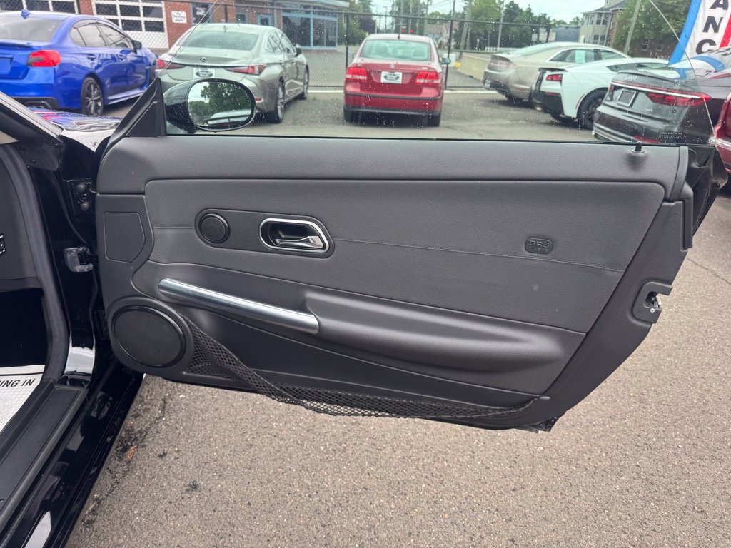 Used 2007 Chrysler Crossfire Convertible RWD image 22