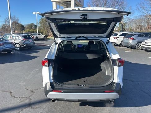 Used 2024 Toyota RAV4 Adventure image 6