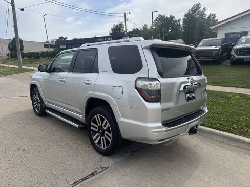 Used 2014 Toyota 4Runner Trail Premium AWD/4WD image 3