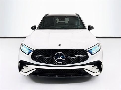 Certified 2024 Mercedes-Benz GLC 300 4MATIC image 2