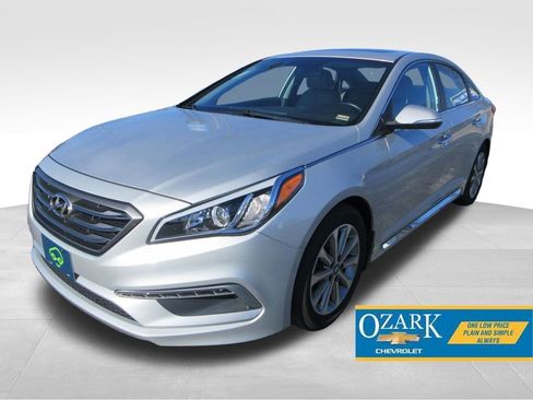 Used 2017 Hyundai Sonata Limited w/ Cargo Package image 1
