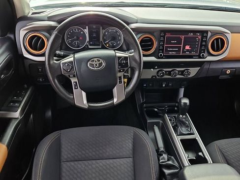 Used 2020 Toyota Tacoma SR5 image 14