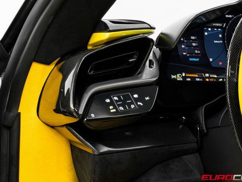 Used 2025 Ferrari SF90 Stradale XX image 43
