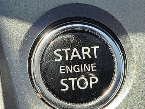 Used 2023 Nissan Altima 2.5 SR FWD image 16