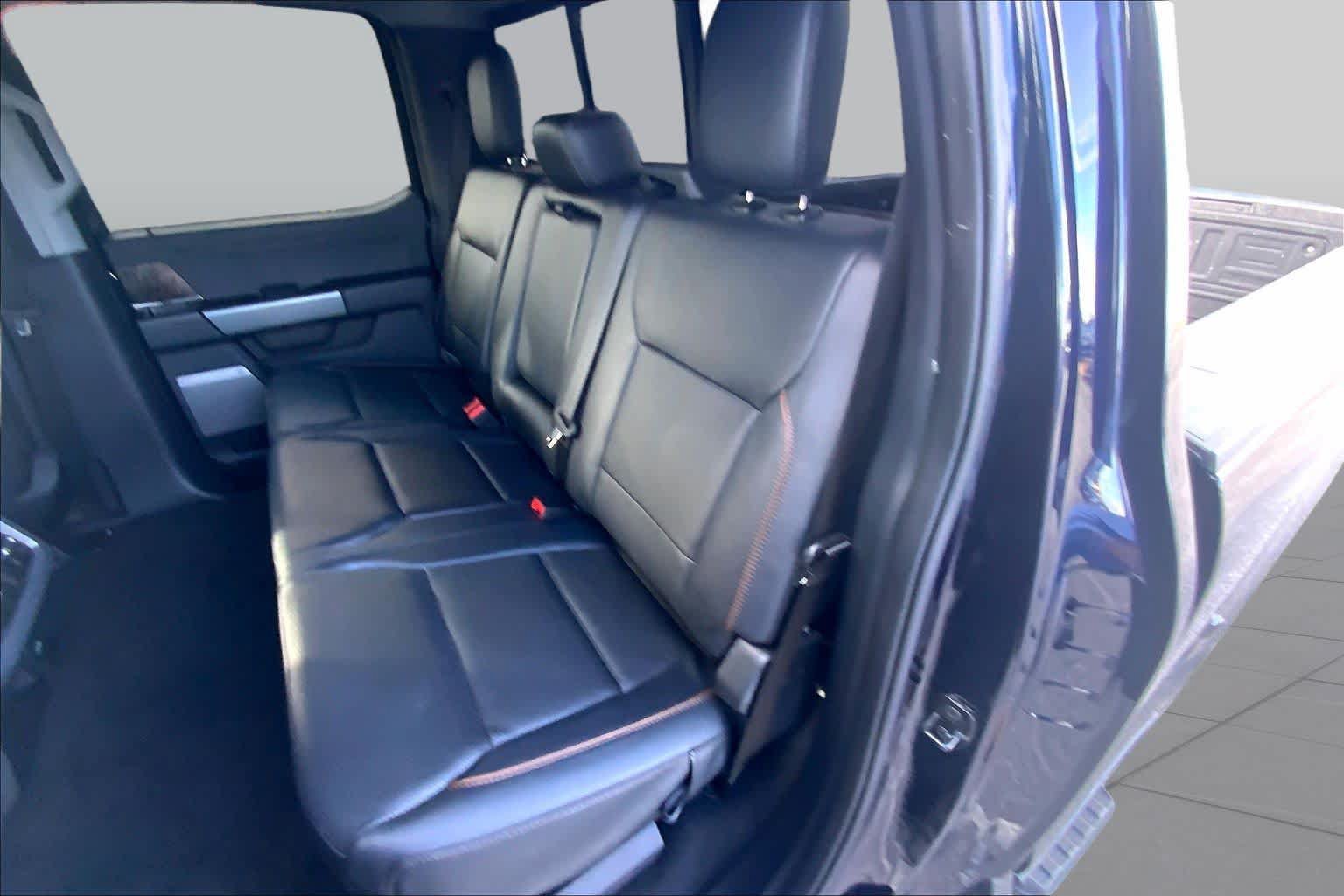 Certified 2025 Ford F250 Lariat w/ Lariat Ultimate Package AWD/4WD image 20