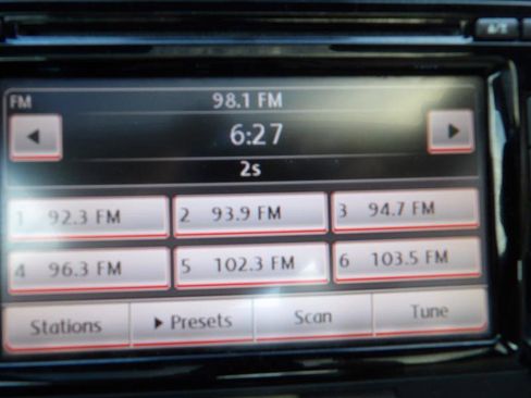 Used 2011 Volkswagen Eos Komfort image 20