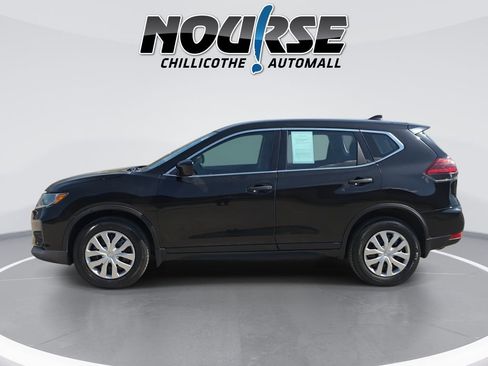 Used 2018 Nissan Rogue S AWD/4WD image 5