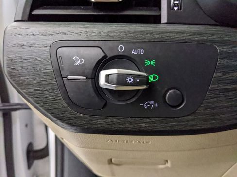 Used 2019 Audi A4 2.0T Premium Plus w/ Premium Plus Package image 14