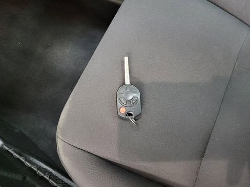 Used 2015 Ford Escape S image 32