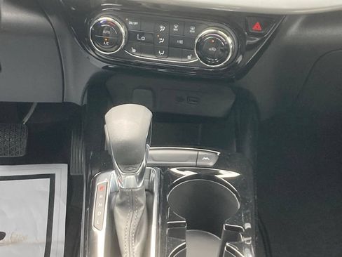 New 2026 Chevrolet Trax LT w/ Midnight Edition FWD image 18