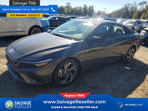 Used 2025 Hyundai Elantra Sport image 1