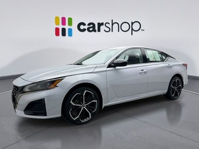 Used 2023 Nissan Altima 2.5 SR
