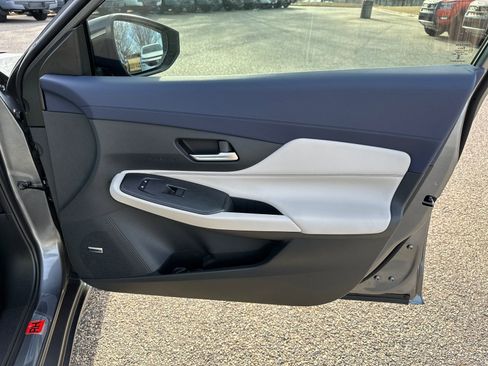 New 2026 Nissan Sentra SL w/ Floor Mat Package FWD image 14