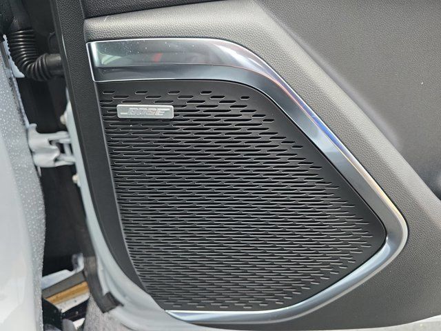 New 2026 Chevrolet Traverse RS FWD image 24
