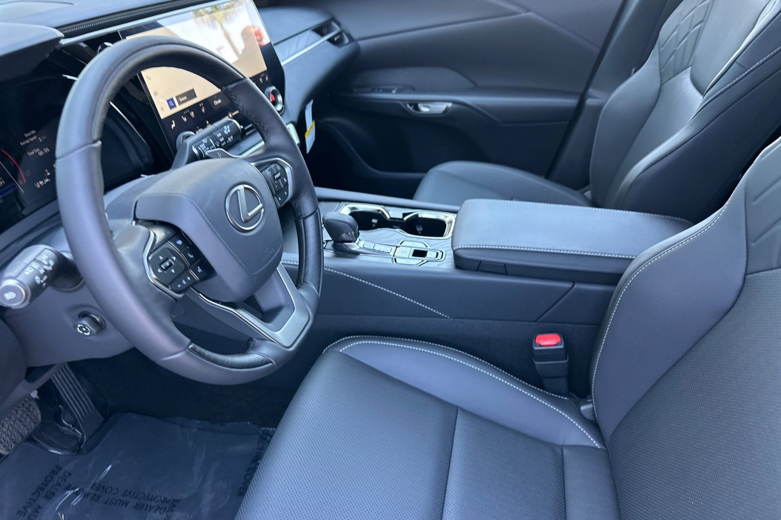 New 2026 Lexus RX 350 Premium w/ Accessory Package (2T) FWD image 4