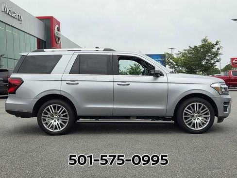 Used 2024 Ford Expedition Limited AWD/4WD image 4