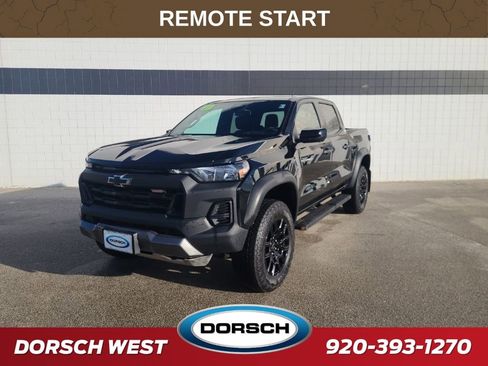 Used 2023 Chevrolet Colorado Trail Boss w/ Technology Package image 1
