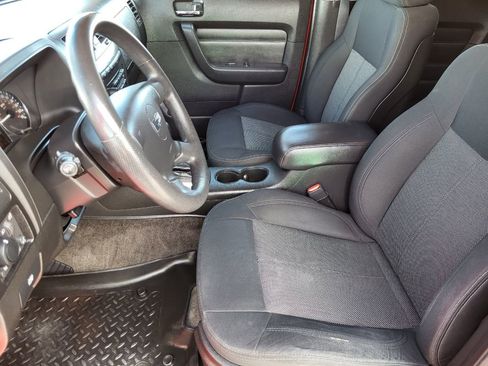Used 2006 HUMMER H3 AWD/4WD image 10