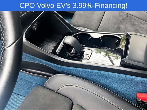 Used 2023 Volvo XC40 Recharge Plus AWD/4WD image 19