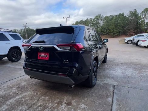 Certified 2019 Toyota RAV4 XSE image 6