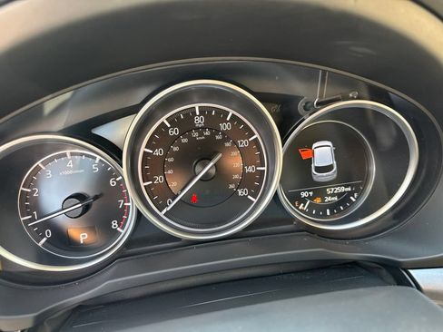 Used 2019 MAZDA CX-5 Touring FWD image 5