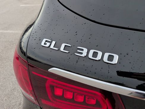 Used 2020 Mercedes-Benz GLC 300 image 40