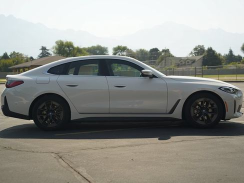 Used 2024 BMW i4 xDrive40i w/ Premium Package AWD/4WD image 6
