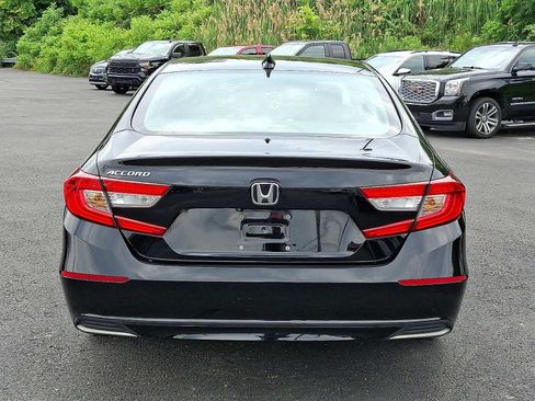 Used 2019 Honda Accord LX image 5