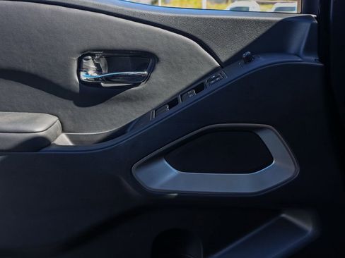 New 2026 Nissan Frontier SV image 23