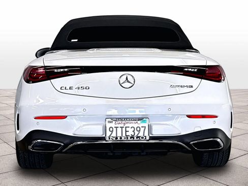 Used 2025 Mercedes-Benz CLE 450 4MATIC Cabriolet image 7