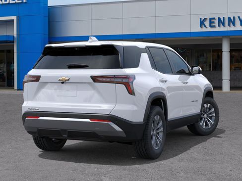 New 2026 Chevrolet Equinox LT w/ Convenience Package II FWD image 4
