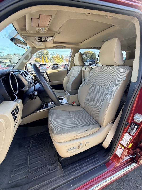 Used 2012 Toyota 4Runner SR5 w/ Convenience Pkg AWD/4WD image 21