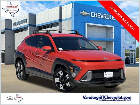 Used 2024 Hyundai Kona SEL FWD image 1