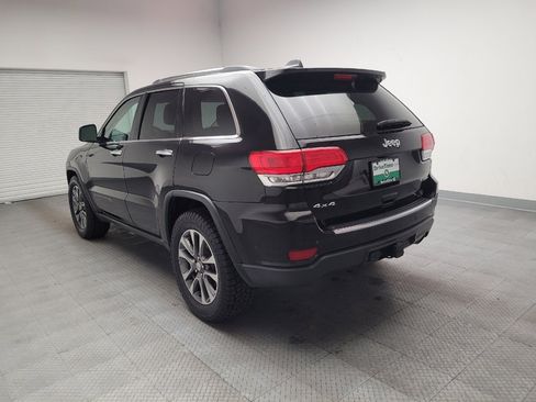 Used 2018 Jeep Grand Cherokee Limited w/ Luxury Group II image 5