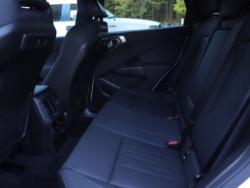 New 2026 BMW X3 xDrive30 w/ Premium Package image 12