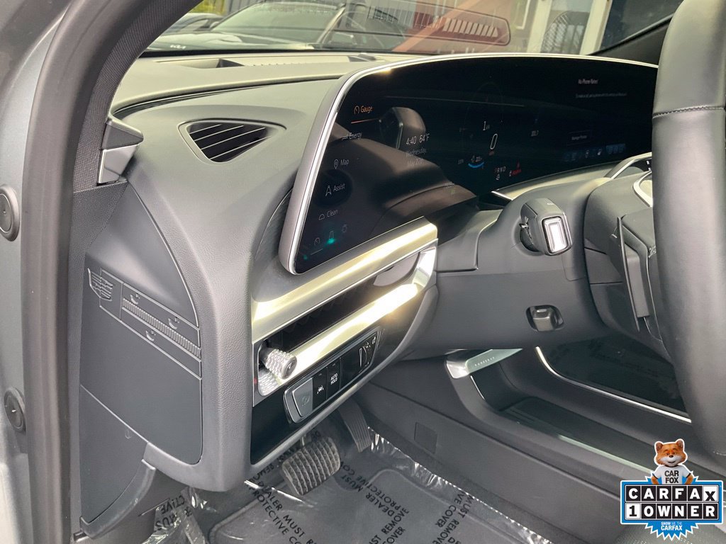 Used 2024 Cadillac Lyriq Sport RWD image 19