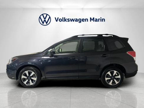 Used 2018 Subaru Forester 2.5i Premium AWD/4WD image 2