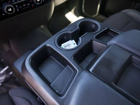 Used 2024 Chevrolet Silverado 1500 LT AWD/4WD image 22