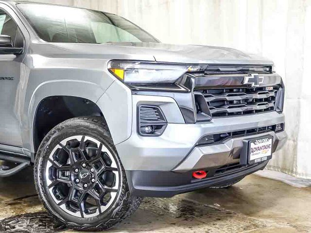 New 2026 Chevrolet Colorado Z71 w/ Technology Package AWD/4WD image 3