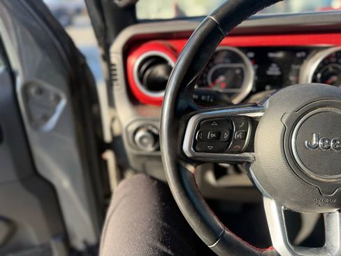 Used 2021 Jeep Wrangler Unlimited Rubicon w/ Xtreme Recon 35" Tire Package image 7