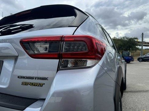 Used 2021 Subaru Crosstrek 2.5i Sport w/ Moonroof Package AWD/4WD image 17
