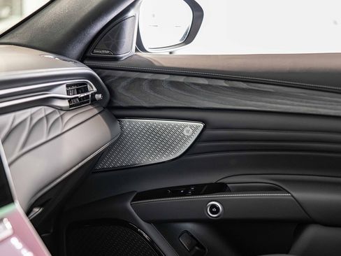 New 2025 Maserati Grecale Modena image 22