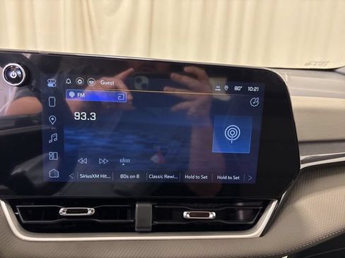 New 2026 Chevrolet Equinox LT w/ Convenience Package II FWD image 19