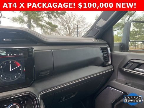 Used 2025 GMC Sierra 2500 AT4X image 37