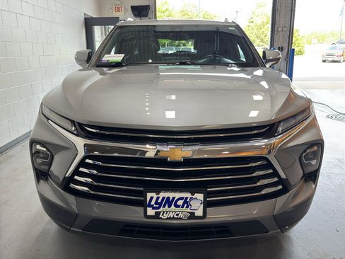 Used 2023 Chevrolet Blazer Premier w/ Enhanced Convenience Package AWD/4WD image 8