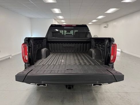 New 2026 GMC Sierra 1500 SLT w/ SLT Premium Plus Package AWD/4WD image 8