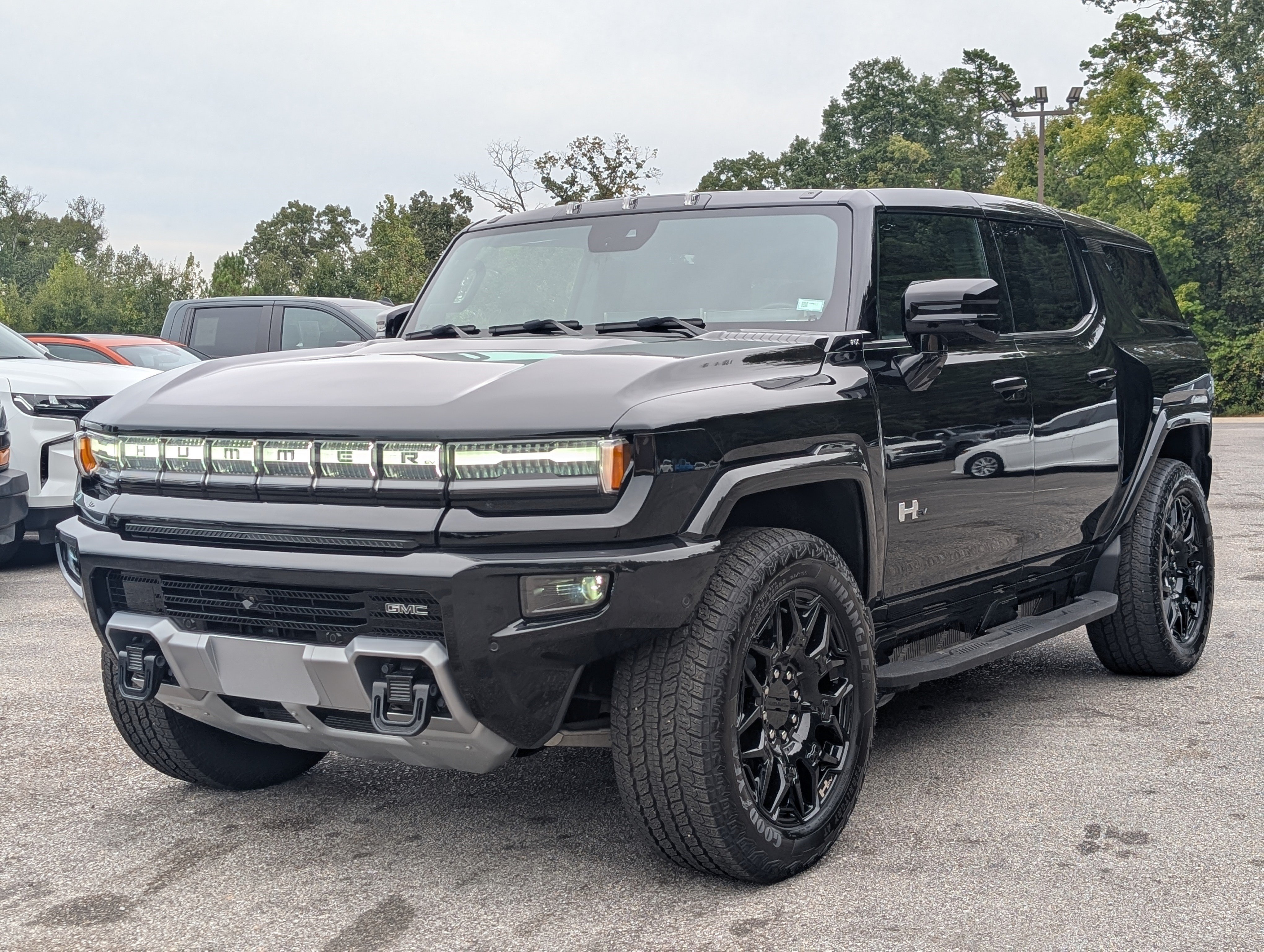 Used 2024 GMC Hummer EV 2X AWD/4WD image 5