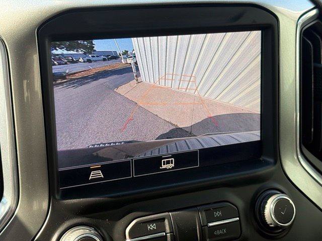 Used 2021 Chevrolet Silverado 1500 LT w/ Convenience Package II RWD image 12
